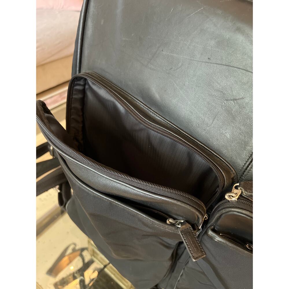 RARE Vintage Coach Garmet Bag Leather Trim Lots of Pockets - Picture 7 of 16